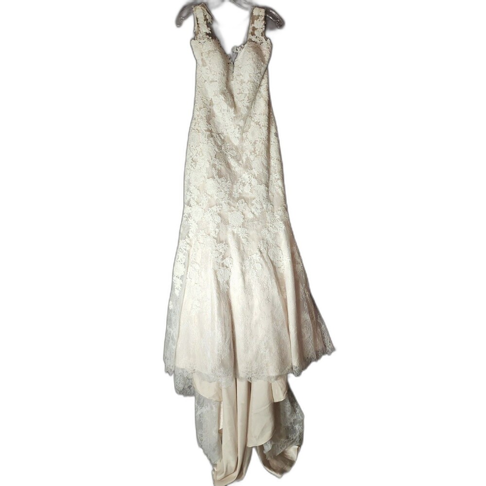 Aire Barcelona Wedding Dress